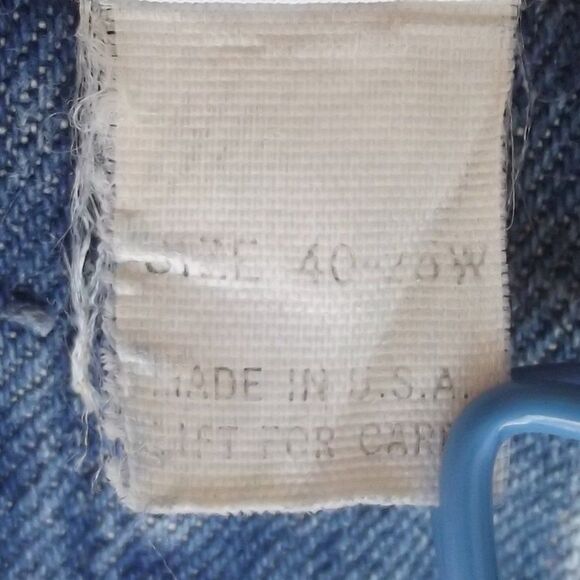 Vintage Denim Skirt, 41" Waist, Butttoned Vent, Pockets, Blue, Knee length - Picture 13 of 15